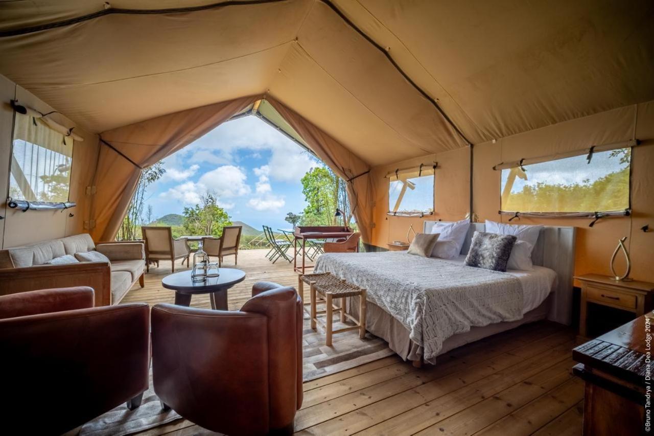 Diana Dea Lodge Sainte Anne Exterior foto