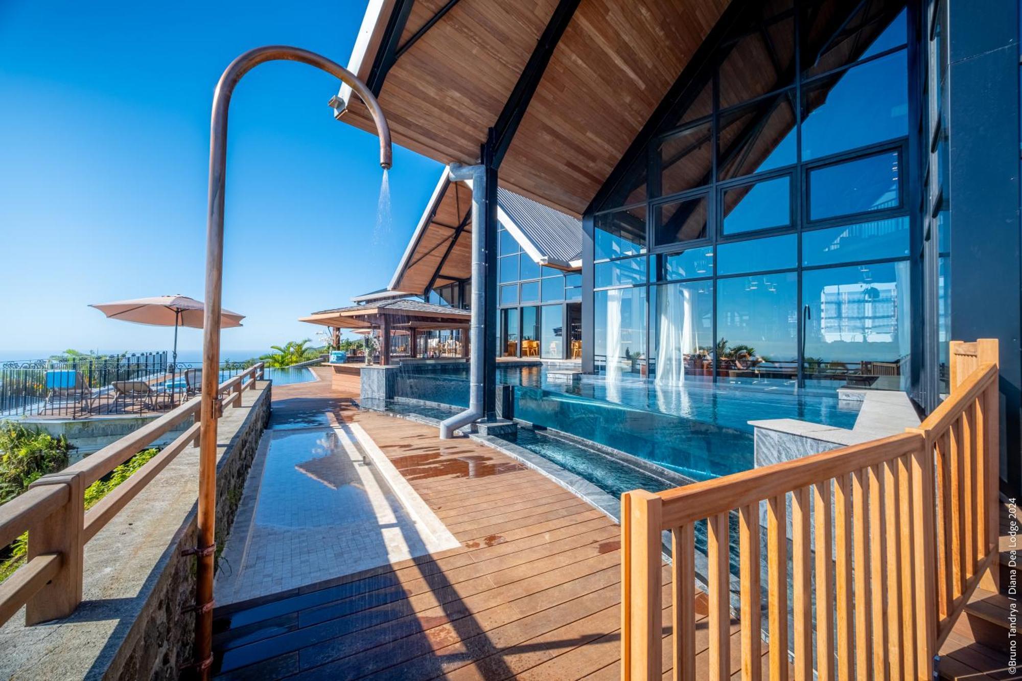 Diana Dea Lodge Sainte Anne Exterior foto